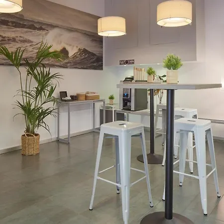 Готель Welcome Gros Сан-Себастьян