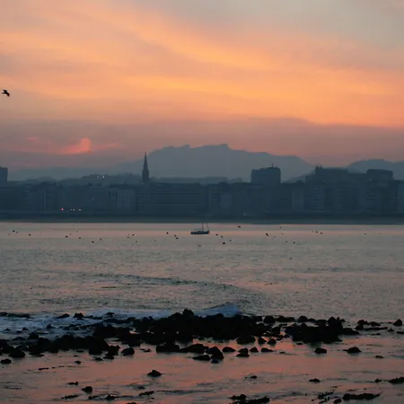 Welcome Gros * סן סבסטיאן