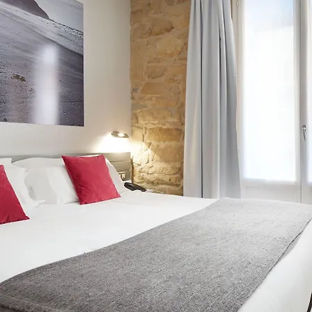 Welcome Gros * Сан-Себастьян