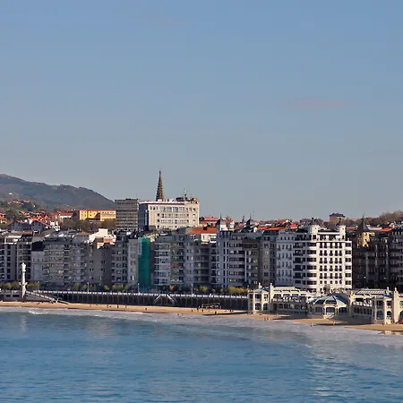 酒店 格罗斯迎宾酒店 *