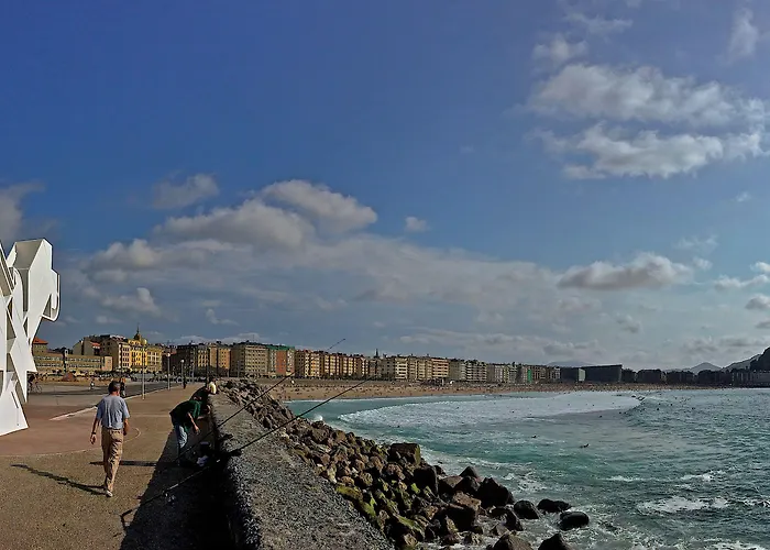 Welcome Gros * San Sebastián