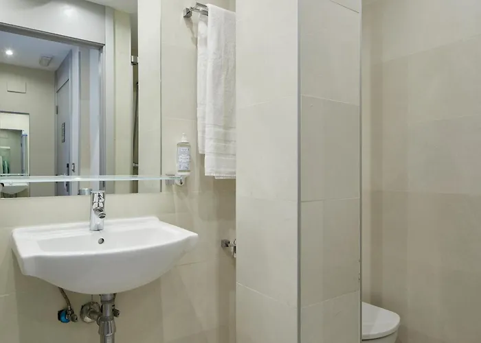 Welcome Gros Szálloda San Sebastián