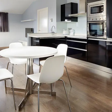 格罗斯迎宾酒店 酒店 *