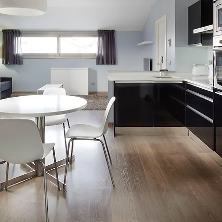 格罗斯迎宾酒店