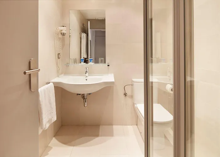 格罗斯迎宾酒店